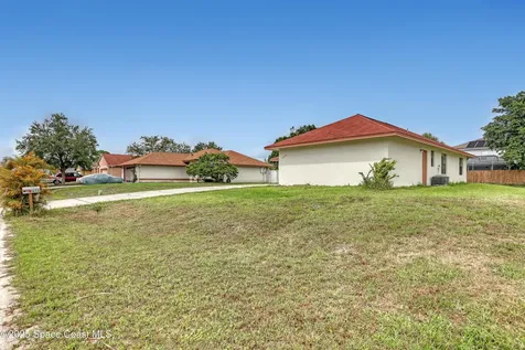 1658 Canon Avenue NW Palm Bay FL 32907