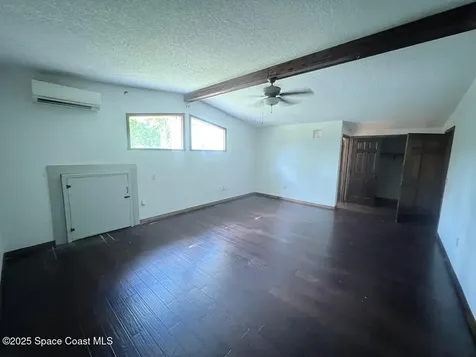1580 N Division Street Oviedo FL 32765