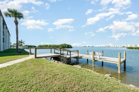 200 S Banana River Boulevard Cocoa Beach FL 32931