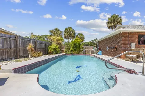 350 Albright Street SE Palm Bay FL 32909