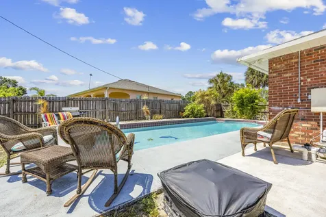 350 Albright Street SE Palm Bay FL 32909