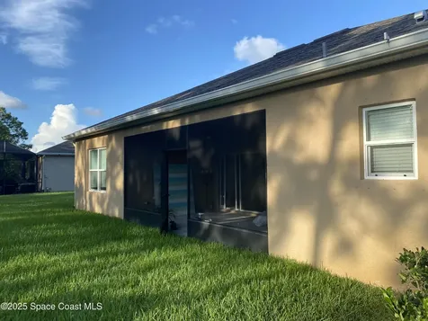 491 Easton Forest Circle SE Palm Bay FL 32909