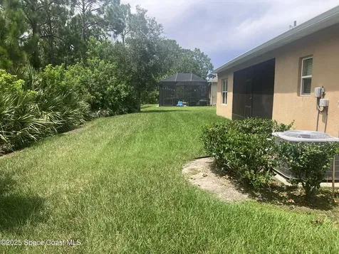 491 Easton Forest Circle SE Palm Bay FL 32909