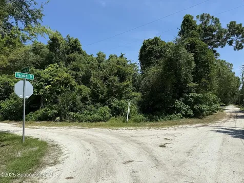 0 Unknown Mims FL 32754