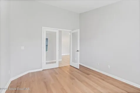 446 Lexington Avenue SW Vero Beach FL 32962