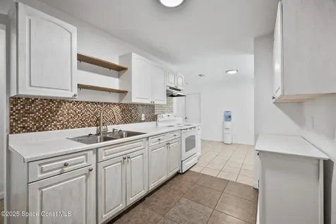 131 Carmelite Avenue NW Palm Bay FL 32907