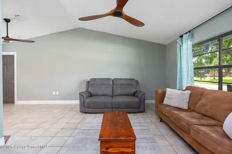 391 Abello Road SE Palm Bay FL 32909