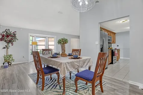 1637 Kanabec Avenue NW Palm Bay FL 32907