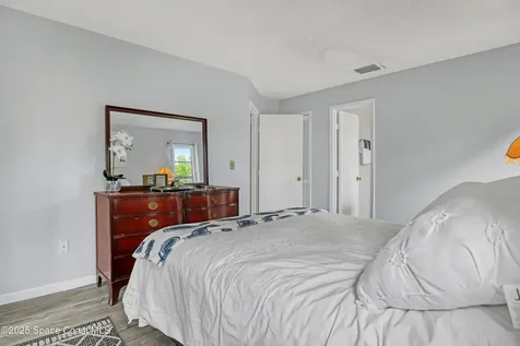 1637 Kanabec Avenue NW Palm Bay FL 32907