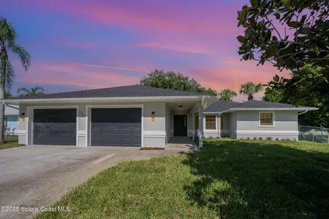 127 Friar Court Sebastian FL 32958