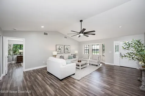 127 Friar Court Sebastian FL 32958