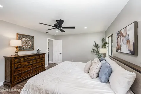 127 Friar Court Sebastian FL 32958