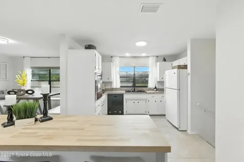 560 Ora Dell Avenue Titusville FL 32796