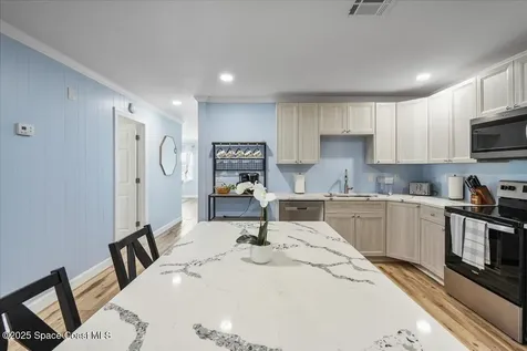 513 & 515 Ronnie Drive Indian Harbour Beach FL 32937