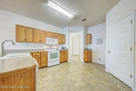 5408 Hallamshire Boulevard Titusville FL 32780