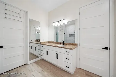 6190 Brabrook Avenue Grant FL 32949