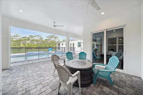 6190 Brabrook Avenue Grant FL 32949