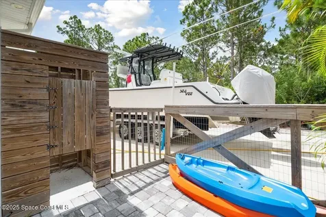 6190 Brabrook Avenue Grant FL 32949