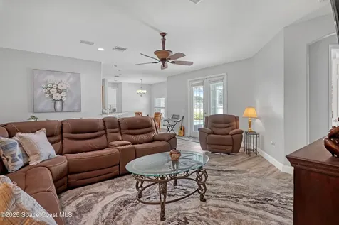 1007 Lamplighter Drive NW Palm Bay FL 32907