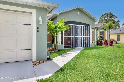 1007 Lamplighter Drive NW Palm Bay FL 32907