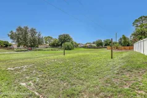 1007 Lamplighter Drive NW Palm Bay FL 32907