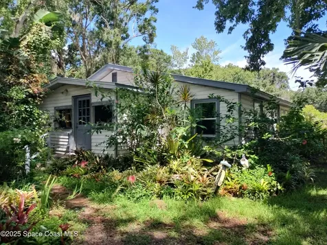 5640 Stamford Street Mims FL 32754