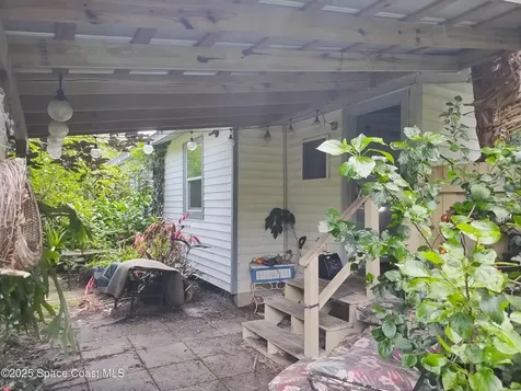 5640 Stamford Street Mims FL 32754