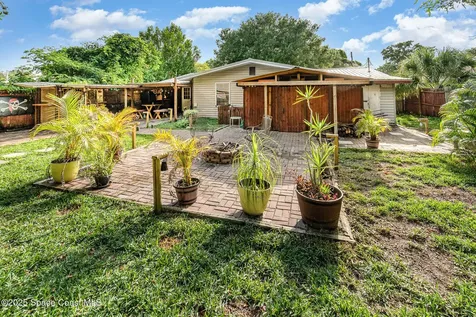 1213 Constantine Street Orlando FL 32825
