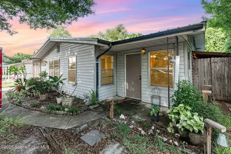 1213 Constantine Street Orlando FL 32825