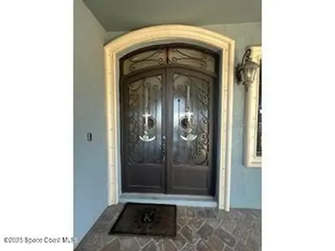 541 Treviso Drive Apollo Beach FL 33572