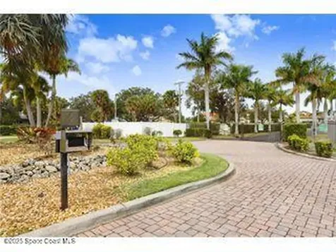 541 Treviso Drive Apollo Beach FL 33572