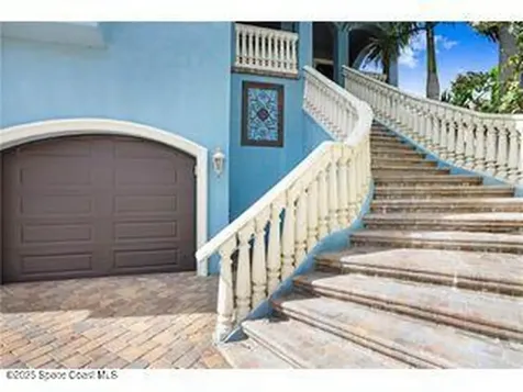 541 Treviso Drive Apollo Beach FL 33572