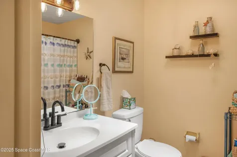 1195 Yacht Club Boulevard Indian Harbour Beach FL 32937