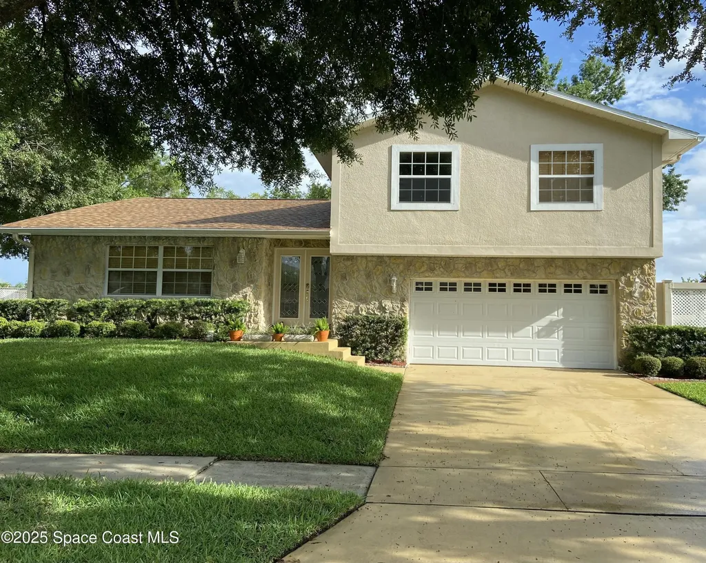 8632 Tarragon Drive Orlando FL 32825