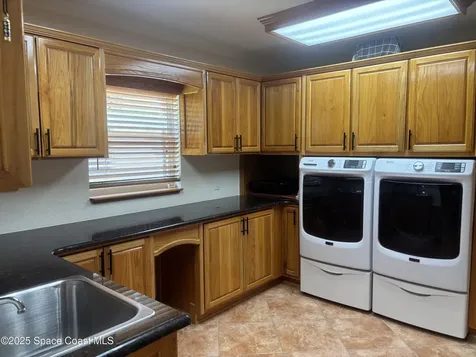 8632 Tarragon Drive Orlando FL 32825