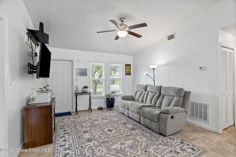 1456 Saxony Road SW Palm Bay FL 32908