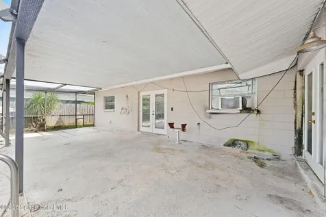 1465 Saturn Street Merritt Island FL 32953