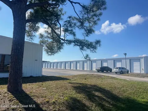 6941 W Old Nasa Boulevard Melbourne FL 32904