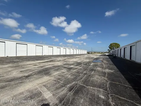 6941 W Old Nasa Boulevard Melbourne FL 32904