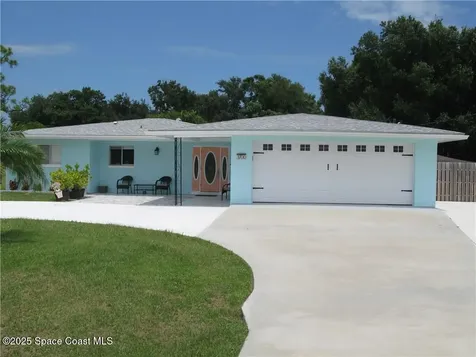3700 Bay Street Sebastian FL 32976