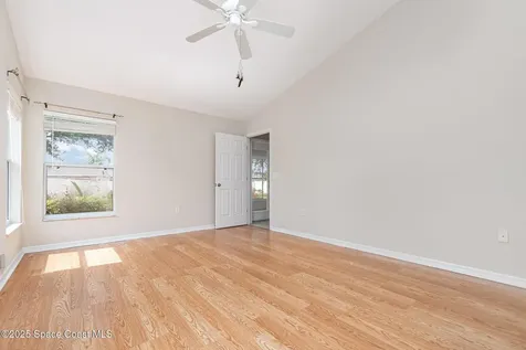 13206 Biscayne Drive Grand Island FL 32735