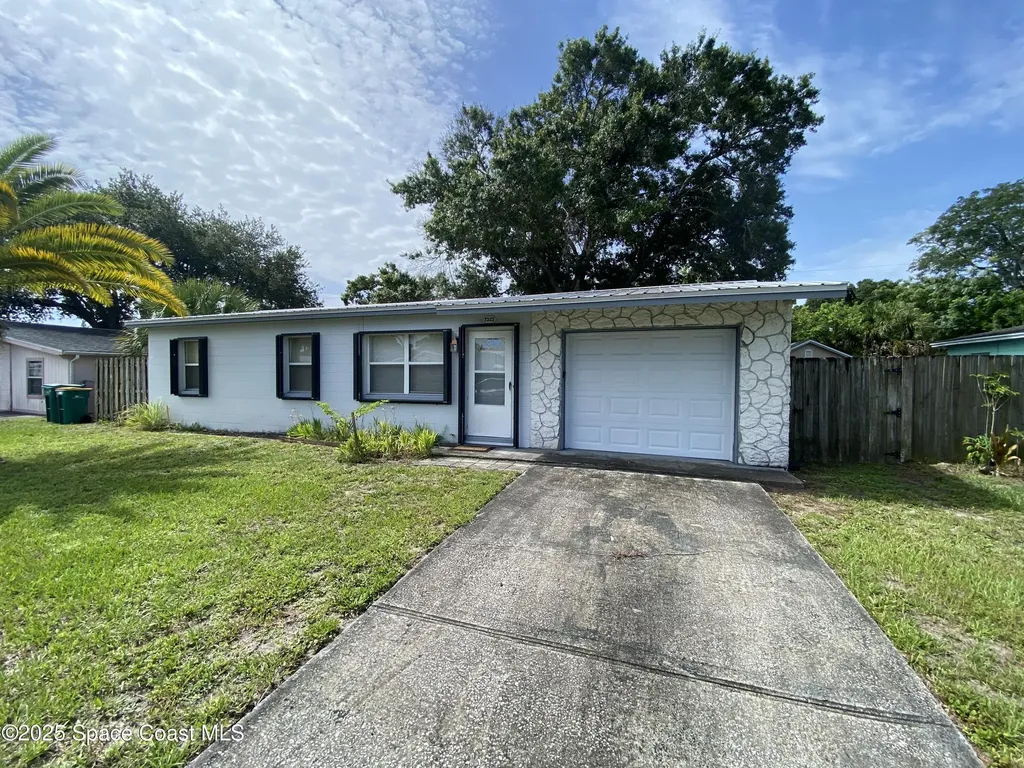 2535 Pepper Avenue Melbourne FL 32935