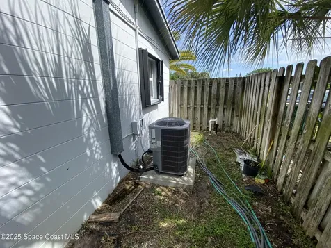 2535 Pepper Avenue Melbourne FL 32935