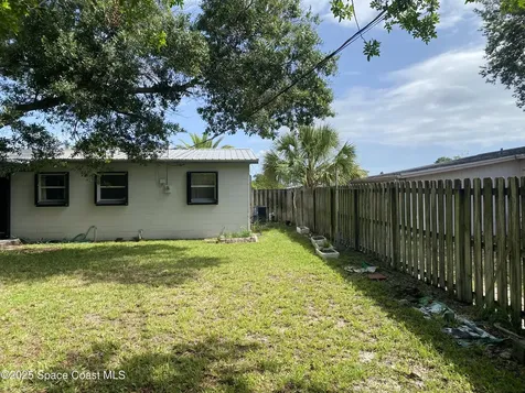 2535 Pepper Avenue Melbourne FL 32935