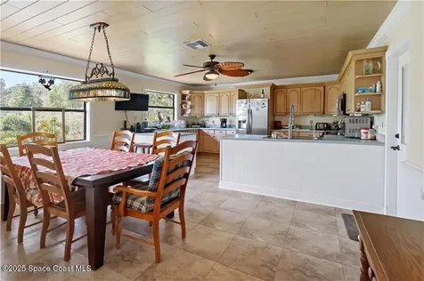 12350 83rd Street Fellsmere FL 32948