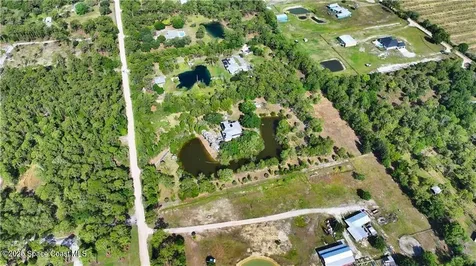 12350 83rd Street Fellsmere FL 32948