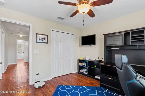 2710 Revolution Street Melbourne FL 32935
