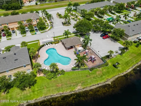 2710 Revolution Street Melbourne FL 32935