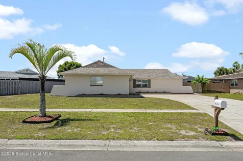 1325 Johns Circle Merritt Island FL 32952
