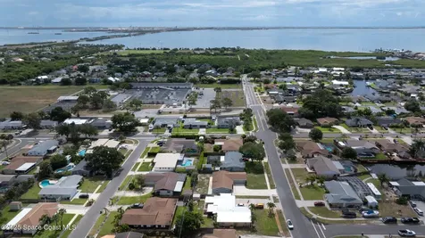 1325 Johns Circle Merritt Island FL 32952